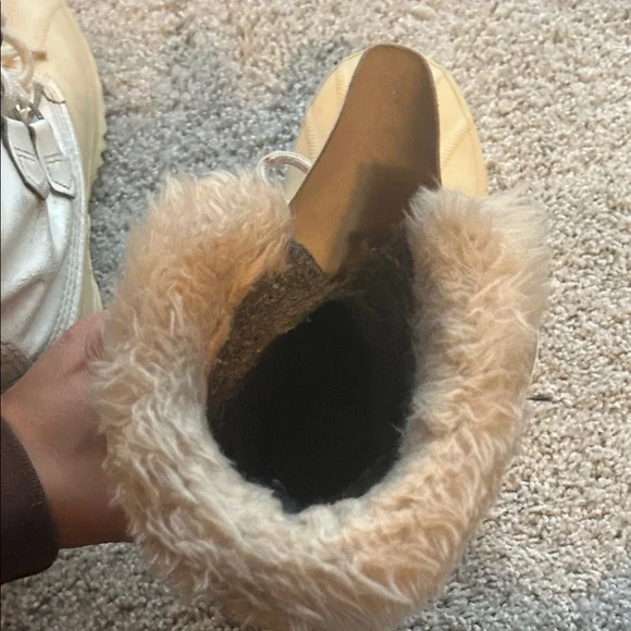Sorel Cream and Tan Fur-Lined Boots - Picture 7 of 10